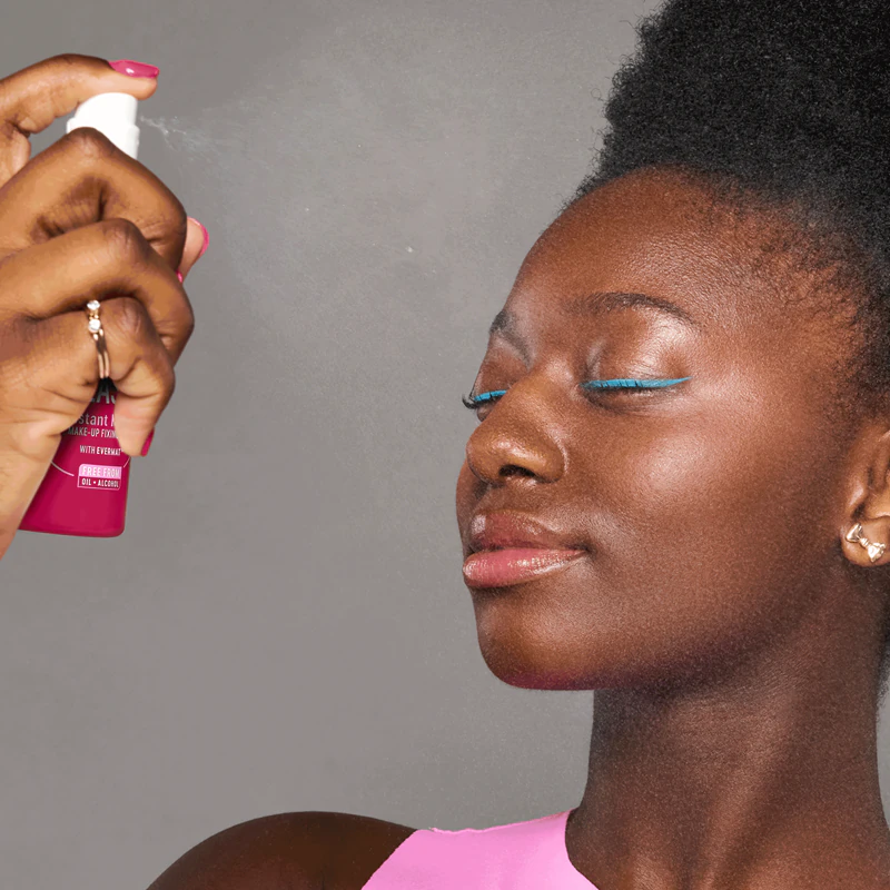essence Fix & LAST MATTE matterende make-up fixeerspray