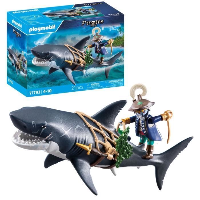 PLAYMOBIL 71793 Pirate and Shark with Articulated Jaw, Pirates, 21 Pieces, Ages 4+