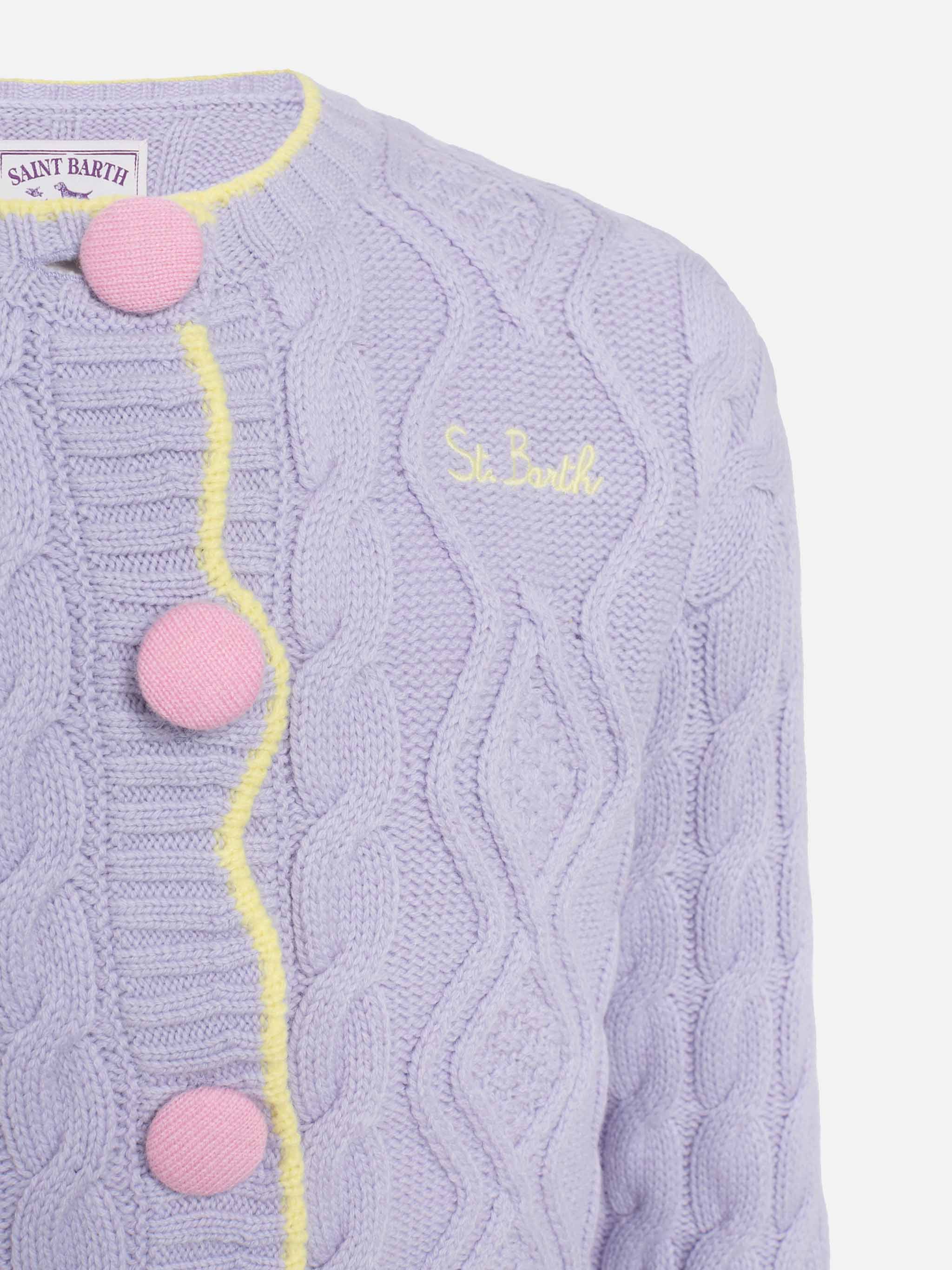 Mallery meisjesvestje van lila golvend gebreid materiaal met knoopjes en details