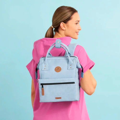 Cabaia Adventurer Kleiner Rucksack Guayaquil hellblau