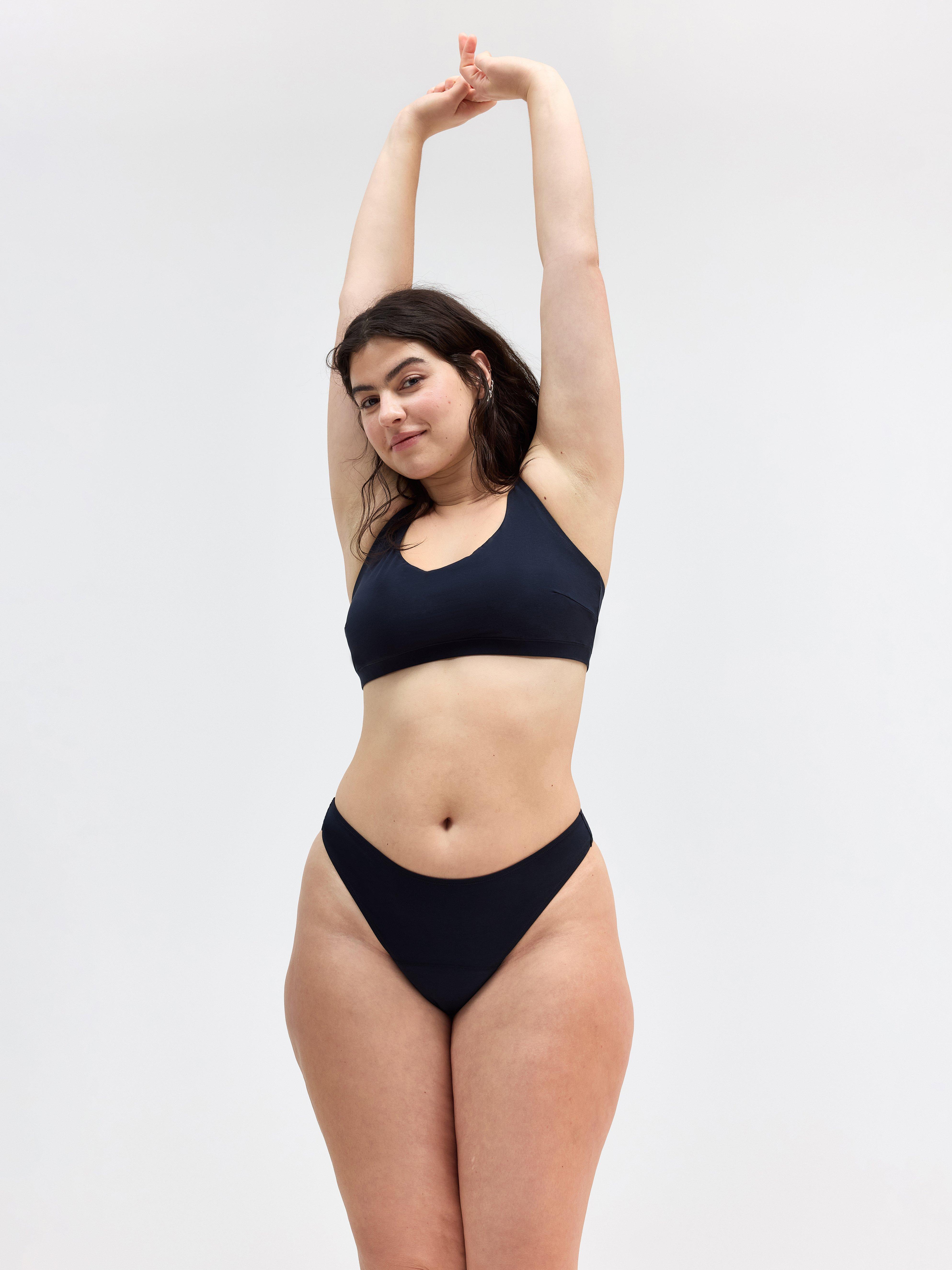 Lett absorberende menstruasjonstruse – thong – Female Engineering Black