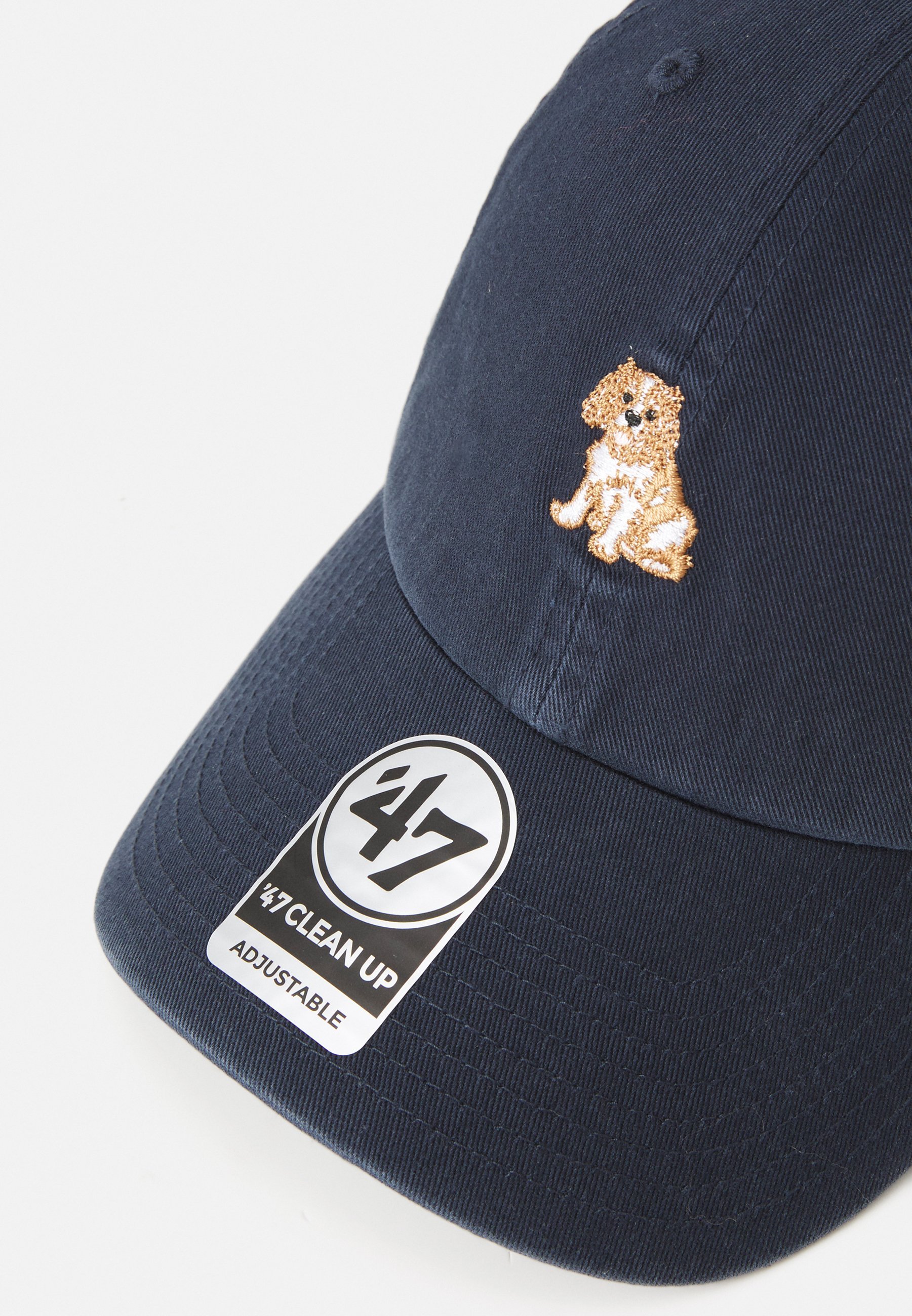'47 Caps