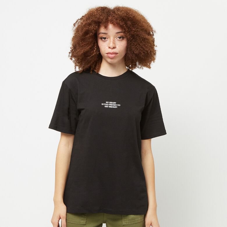 Zu gefrorenes T-Shirt