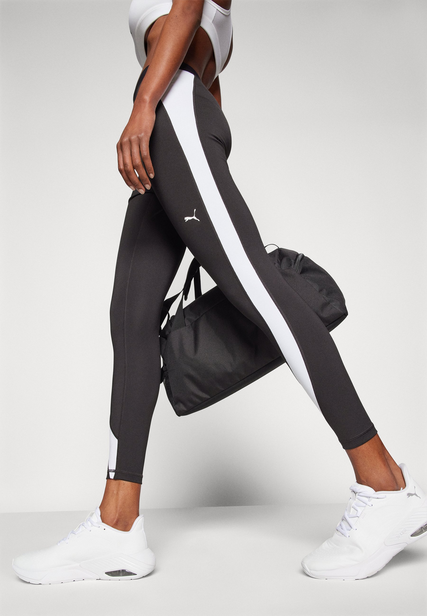 Puma STRONG - Leggings - noirs
