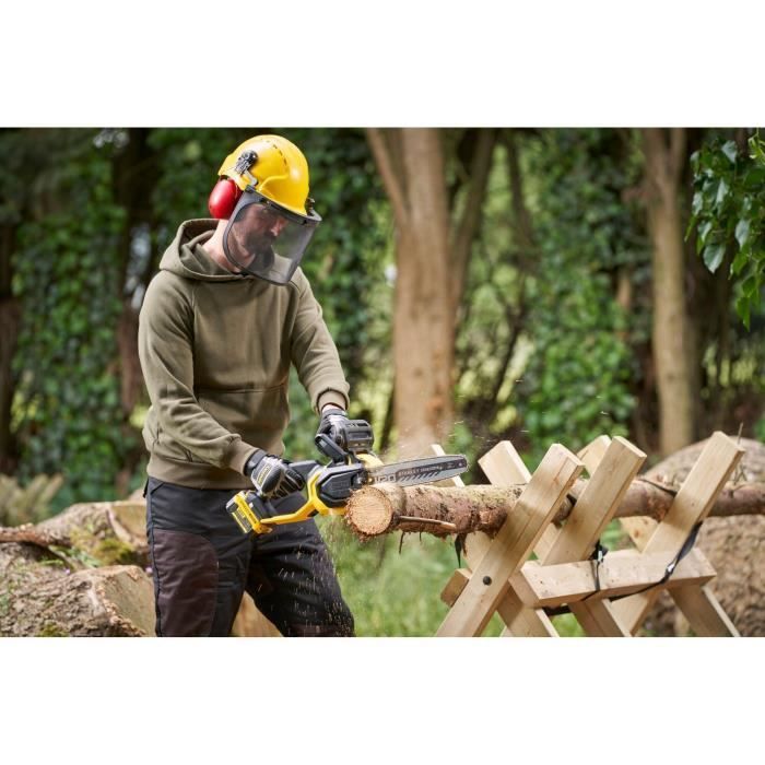 Tronçonneuse éléctrique sans fil - Stanley Fatmax - Brushless - SFMCCS730B-XJ - 18V - 30cm - Sans batterie