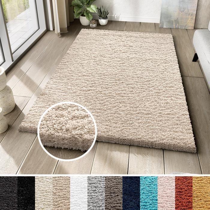 Tappeto TAPISO Shaggy per soggiorno, pelo lungo, ESSENCE, beige scuro, tinta unita, polipropilene, per interni, 140x200 cm