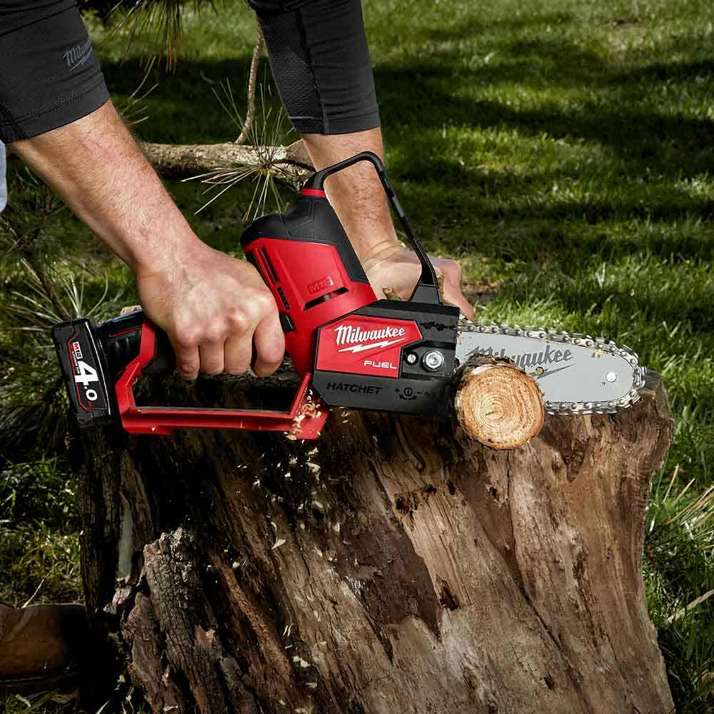 Fierăstrău circular MILWAUKEE 12V FUEL™ HATCHET™ de 6