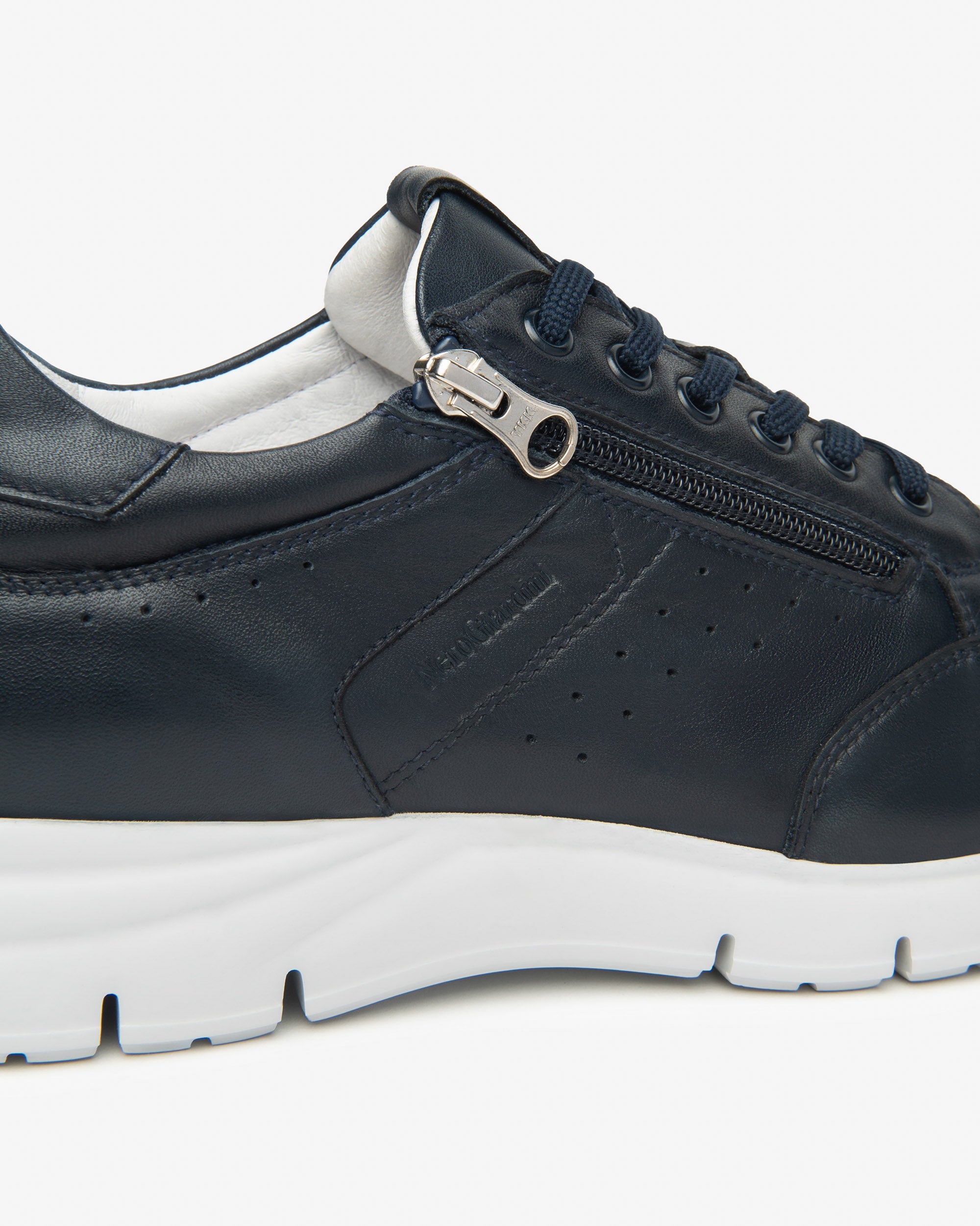  Herren-Sneaker aus Leder