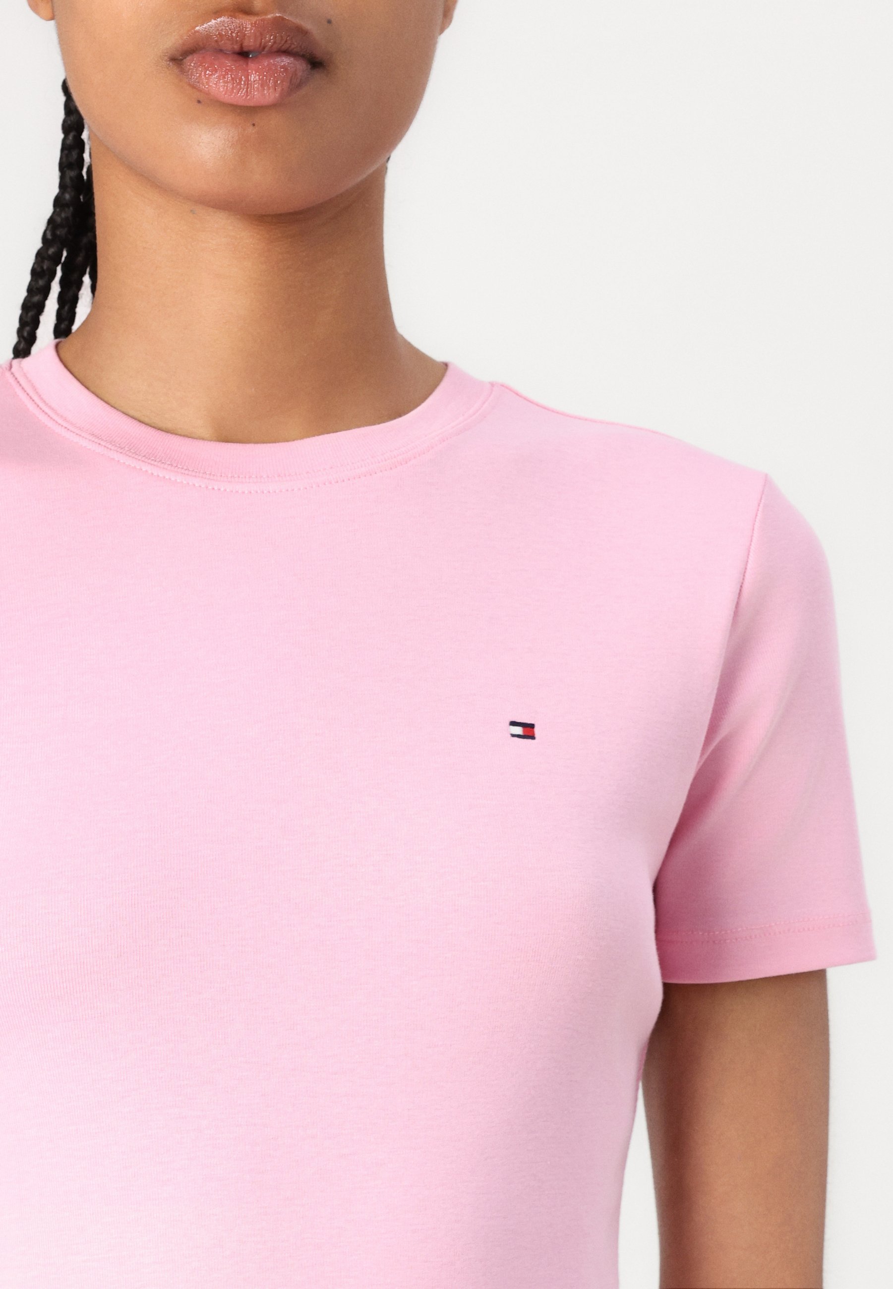 TOMMY HILFIGER SLIM CODY - Tričko s potiskem - black