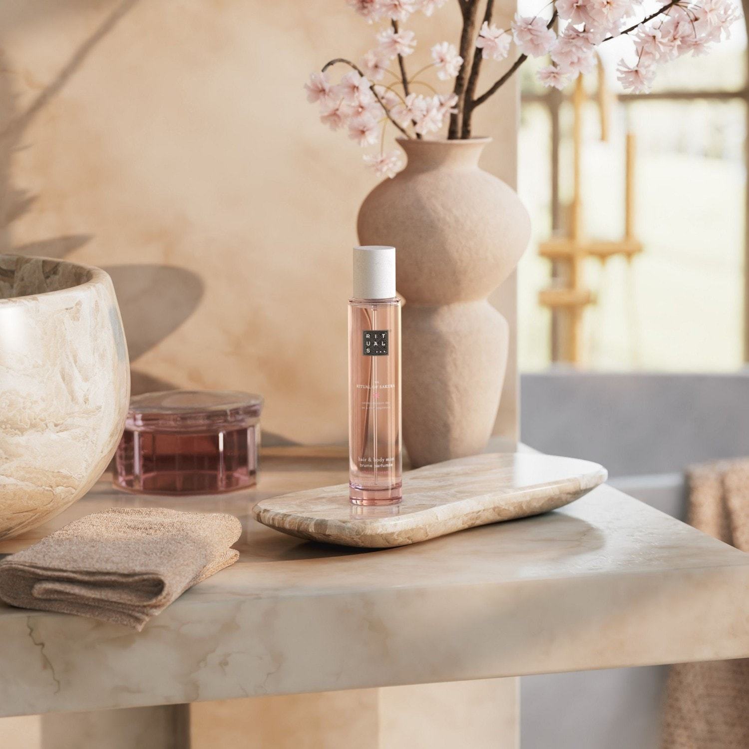 Telový sprej Rituals „Rituál Sakury“ – 50 ml