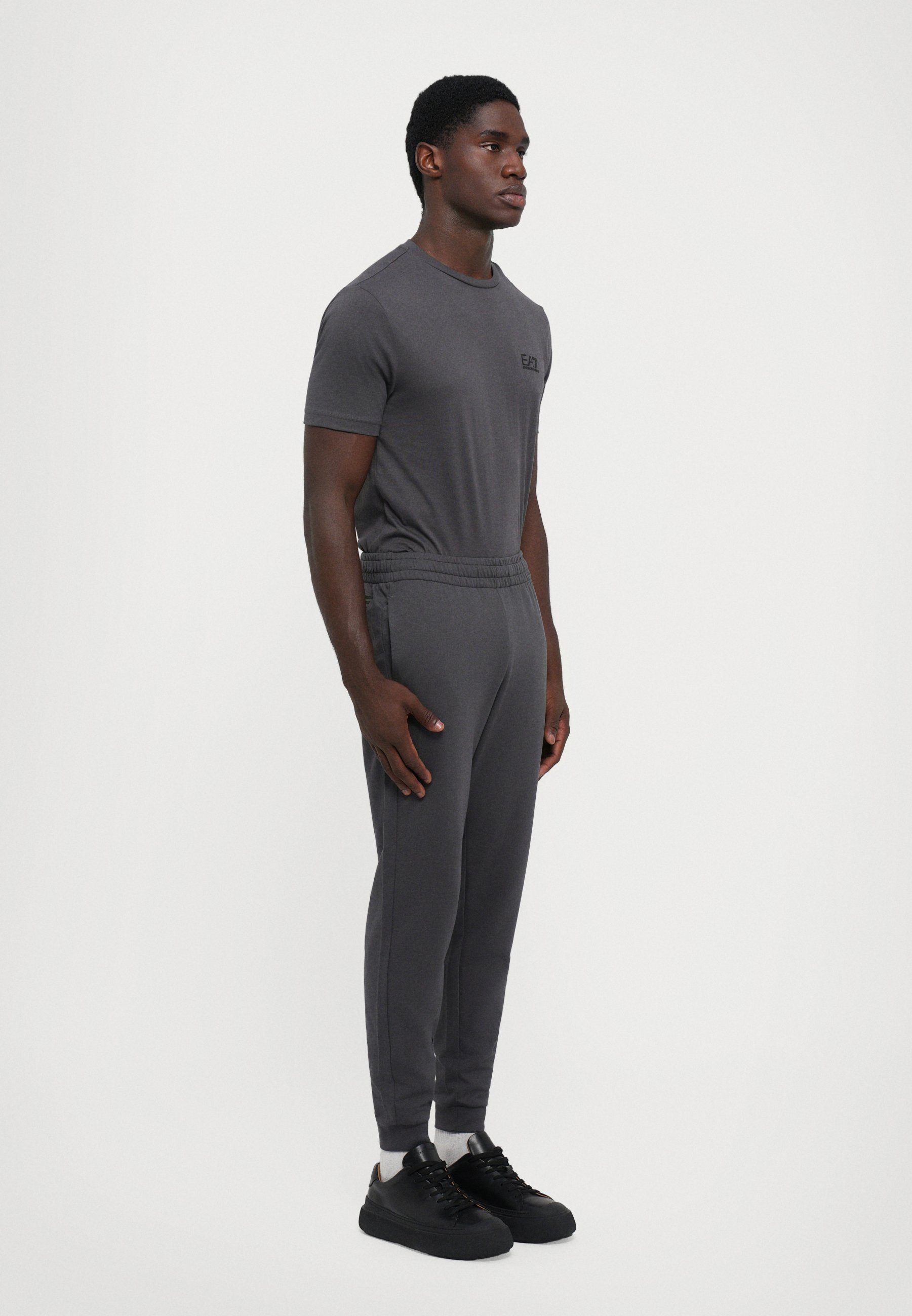EA7 Emporio Armani TRAIN CORE PANTS - Trainingsbroek - asfalt