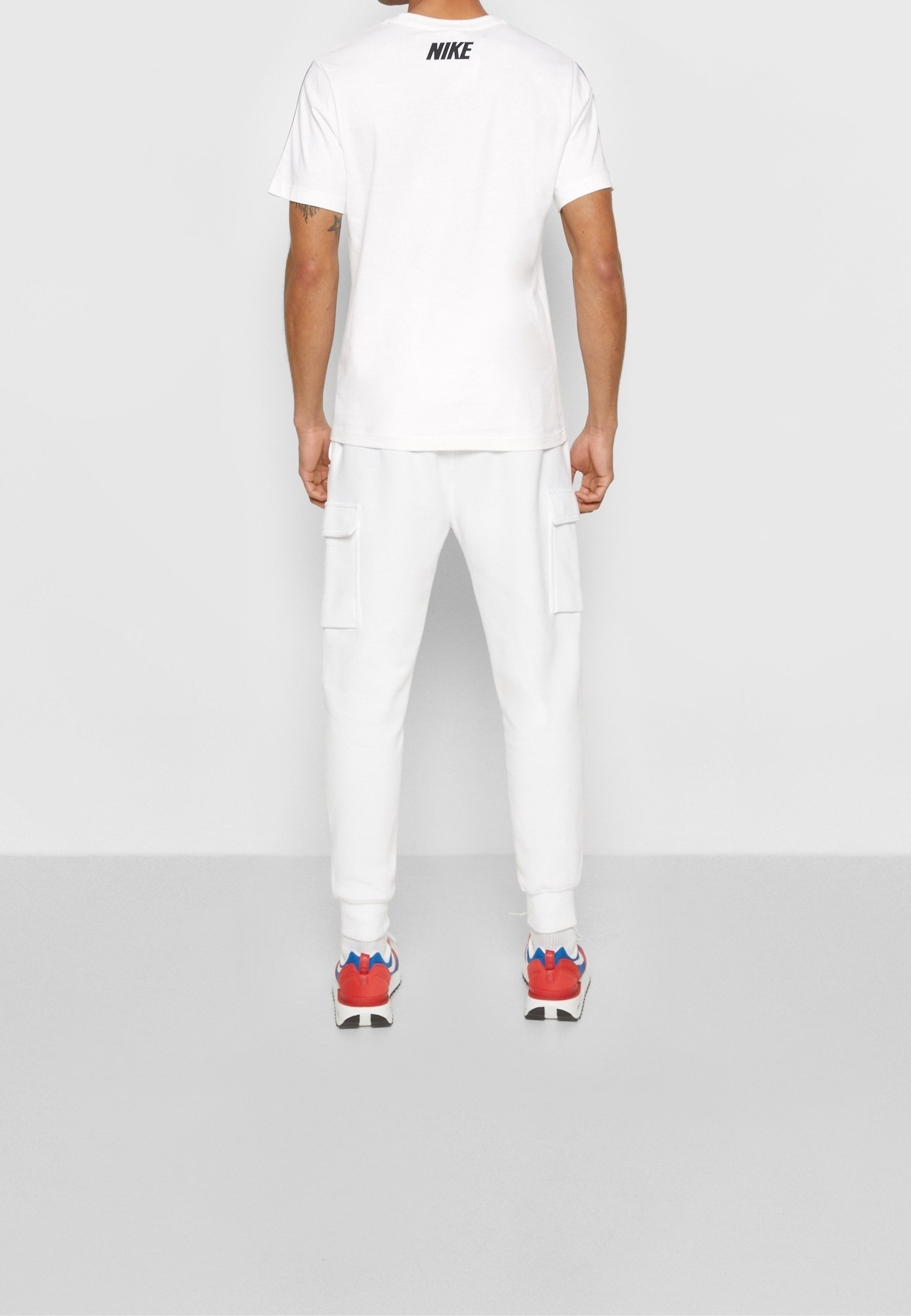 Nike Sportswear Print-T-Shirt – weiß