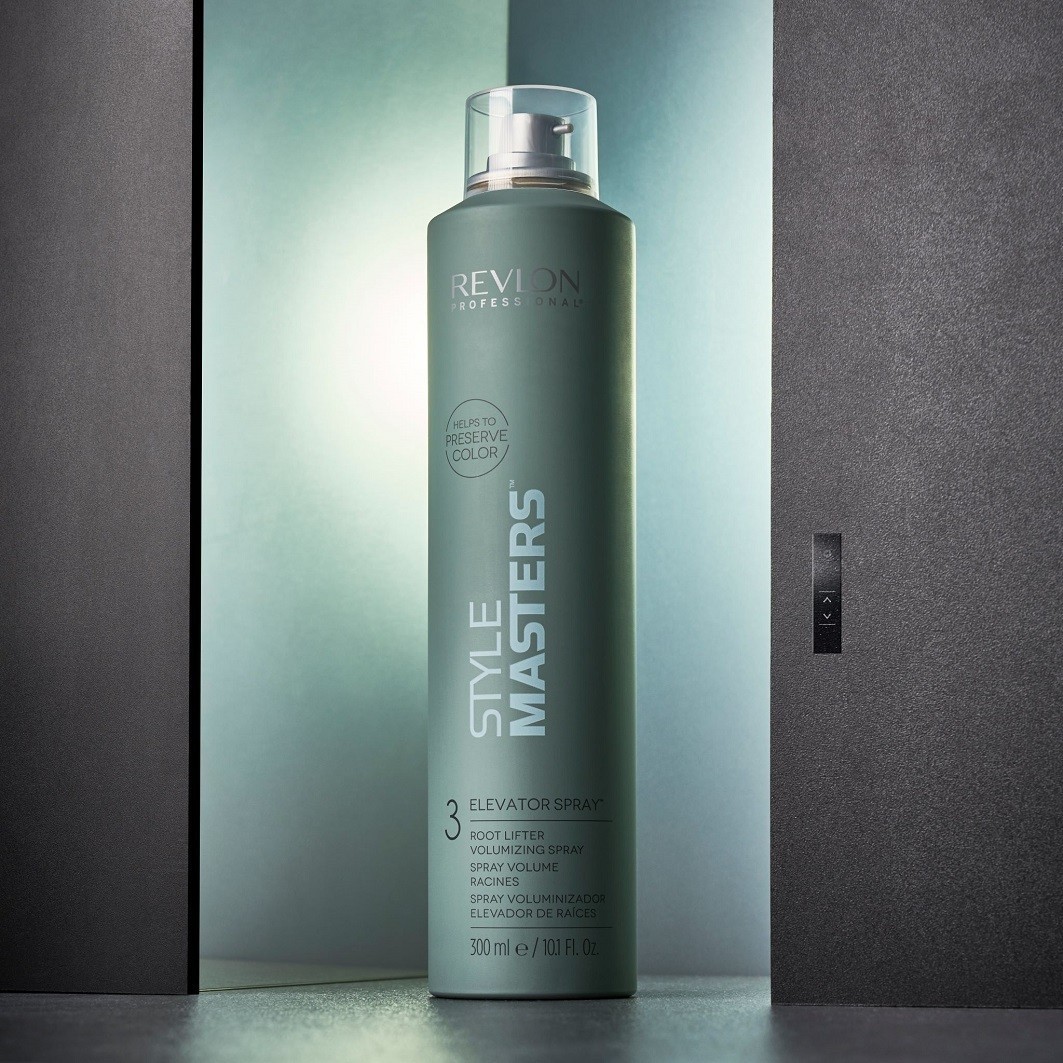 Revlon lak za kosu ELEVATOR - 300 ml