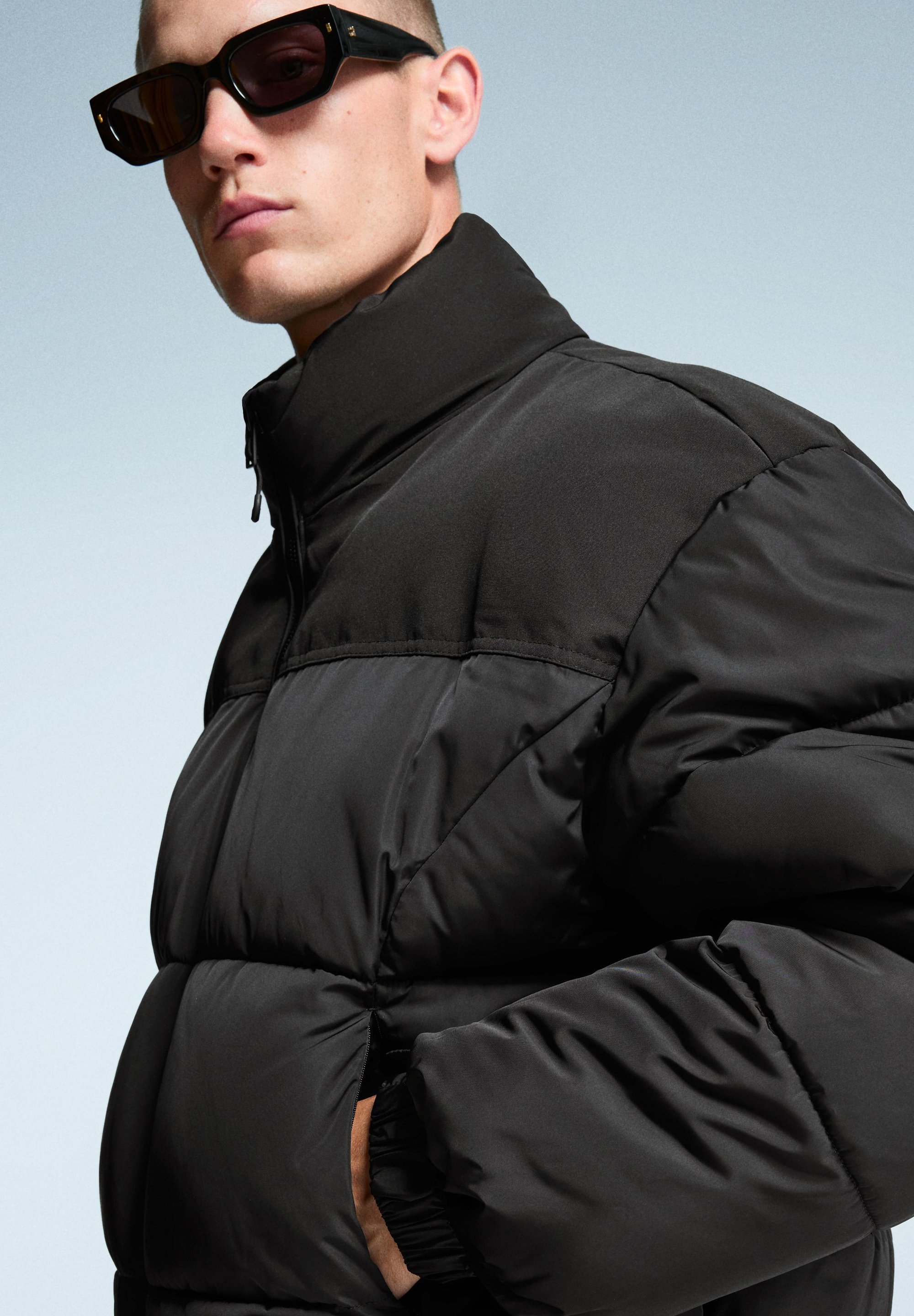 Bershka TECHNICAL - PUFFER - Winterjas - zwart