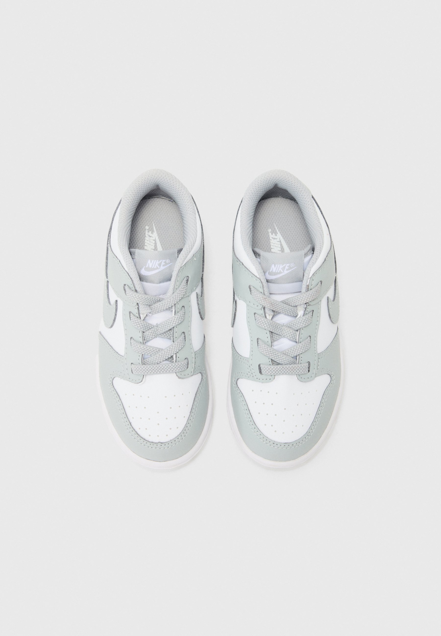 Nike Sportswear DUNK LOW UNISEX - Sneakers - wit/licht rookgrijs