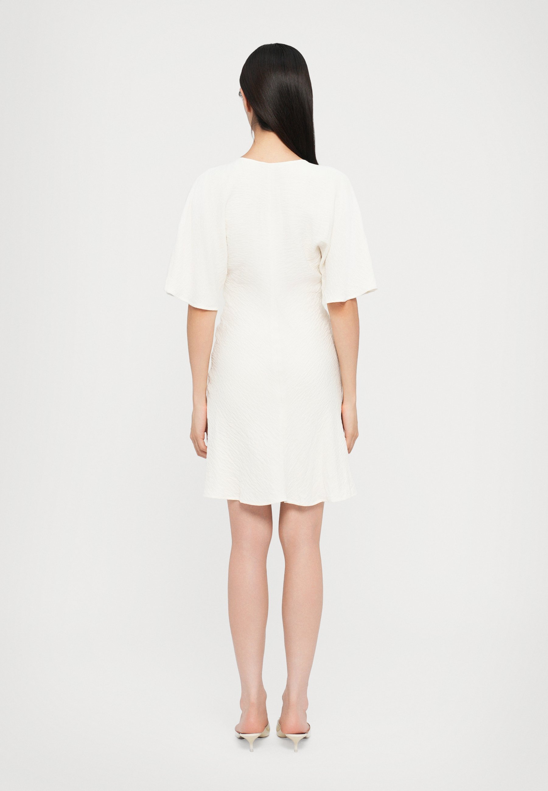 Vestido curto de verão Holzweiler - Vestido para o dia a dia - branco-creme