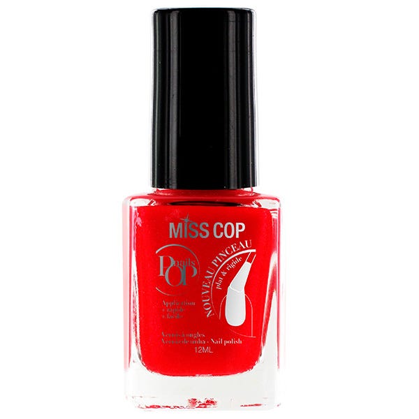 Red Pop Nails