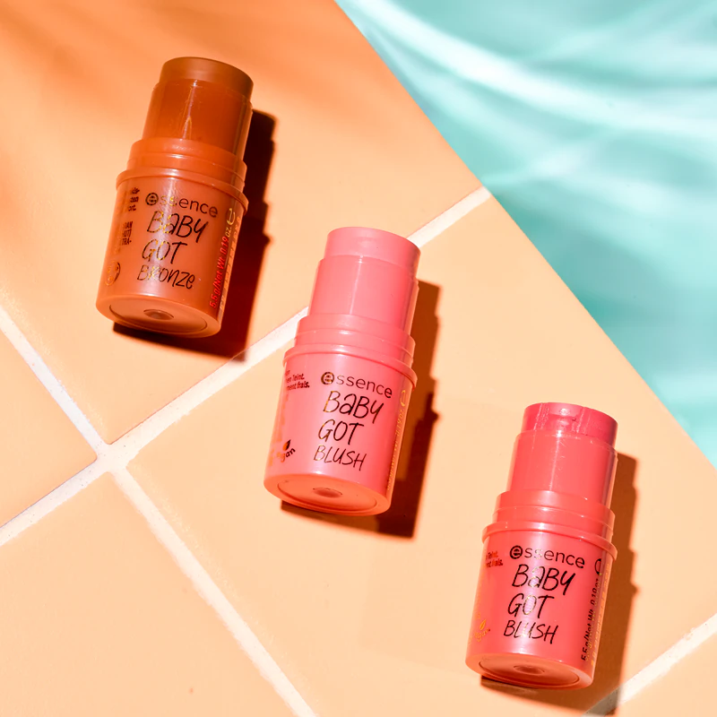 essence BABY GOT BLUSH Rougestift