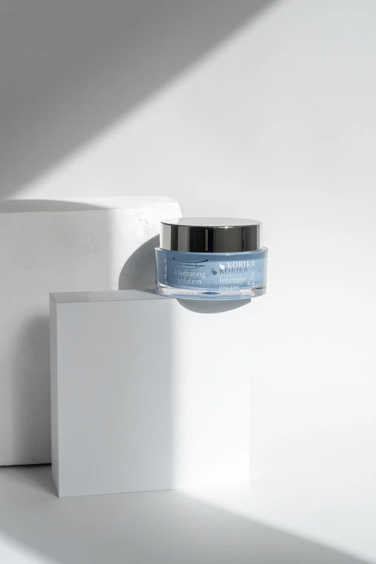 KORIKA HI-TECH LIPOSOME Feuchtigkeitsspendende Intensivcreme