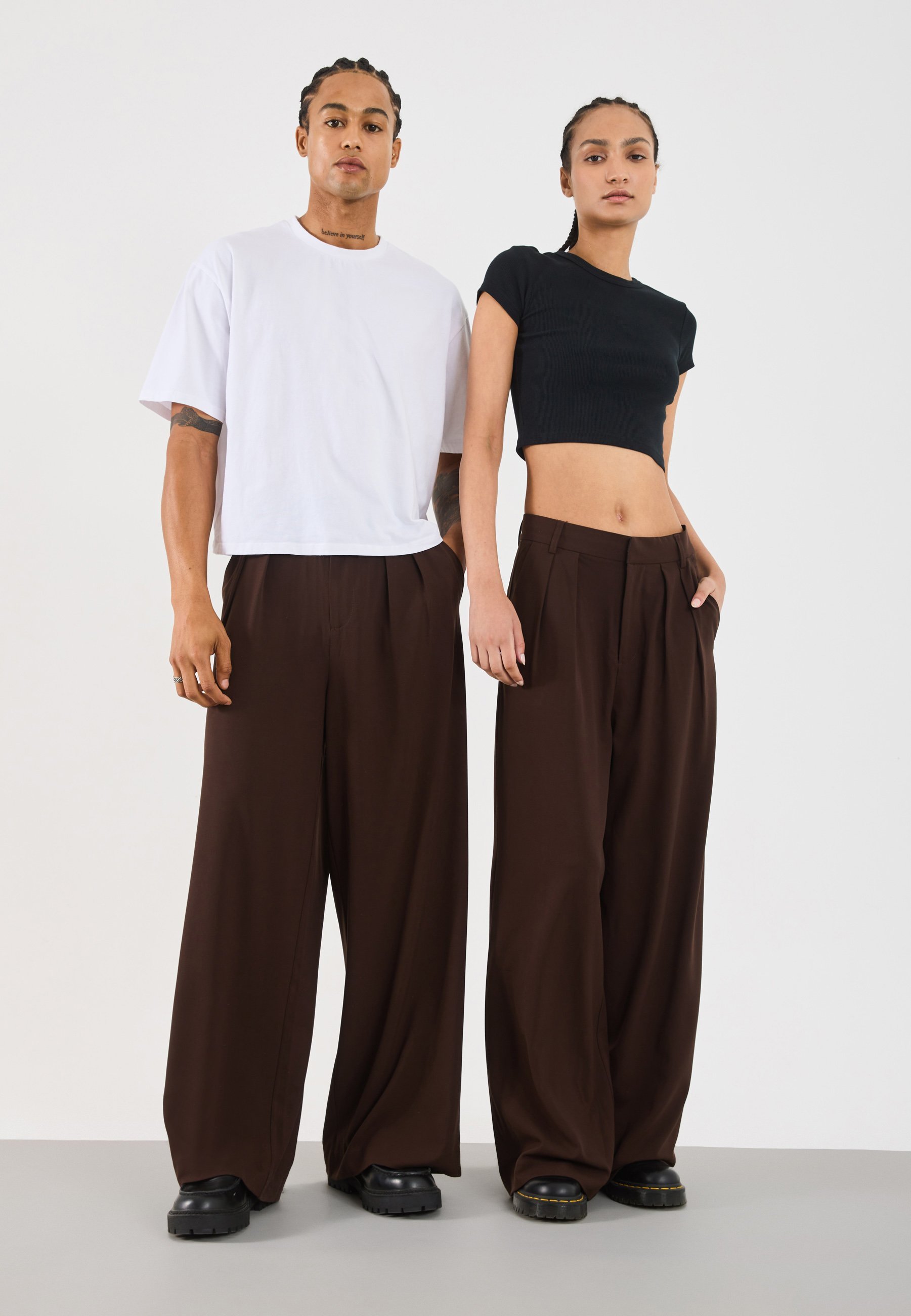 YOURTURN UNISEXE - Pantalon - chocolat