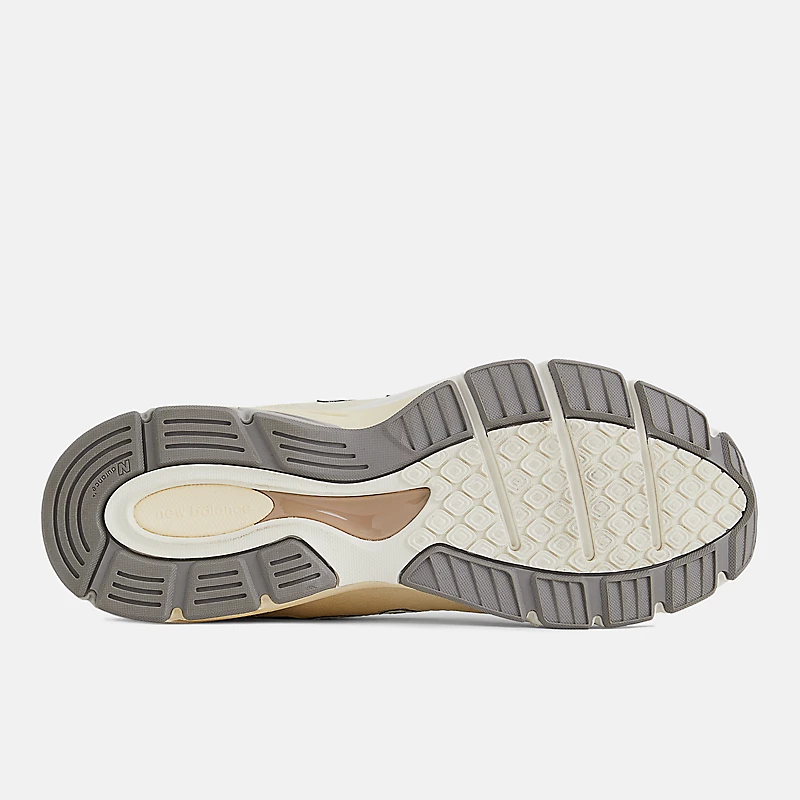 Unisex Wyprodukowano w USA 990v4 - Wapień z bielą
