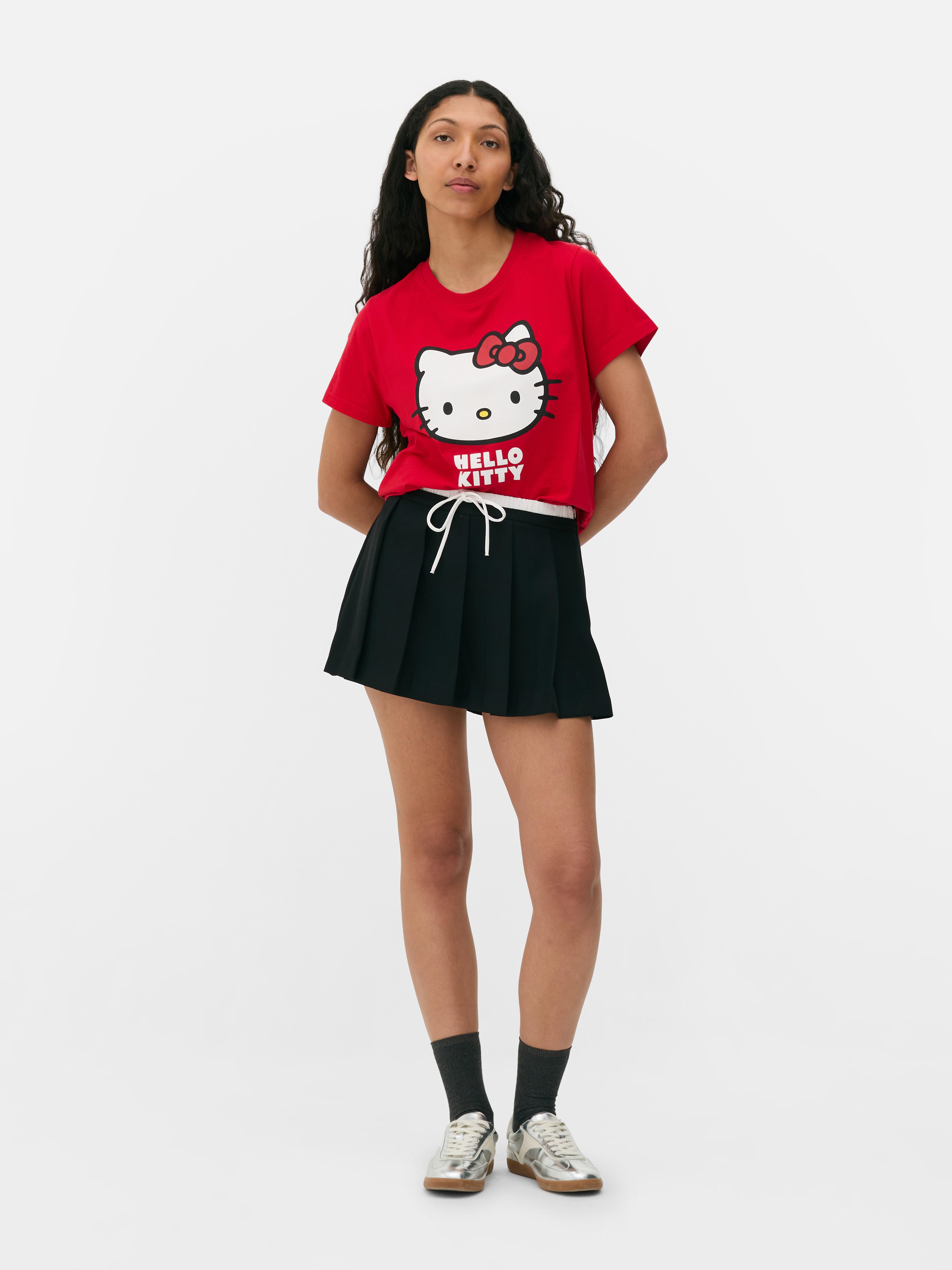 Tricou cu logo-ul Hello Kitty Un tricou cu mânecă scurtă cu imprimeu Hello Kitty