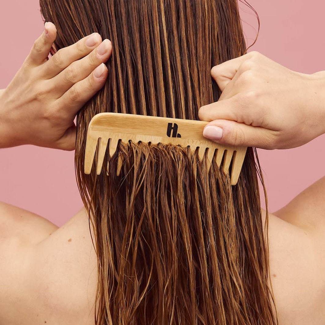 Drevený bambusový hrebeň Hairlust - 1 kus