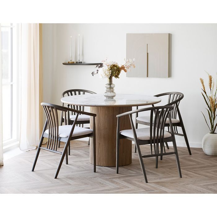 Lysa - Mesa de comedor con tablero efecto mármol y patas efecto madera - 4 personas - Madera / Blanco