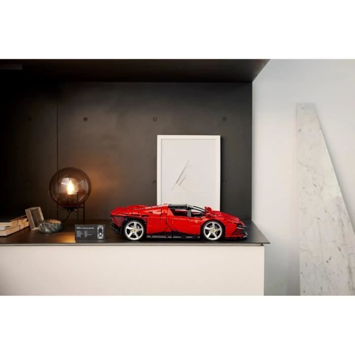 LEGO® Technic 42143 Ferrari Daytona SP3, Modellino auto, Kit di costruzione, Adulti
