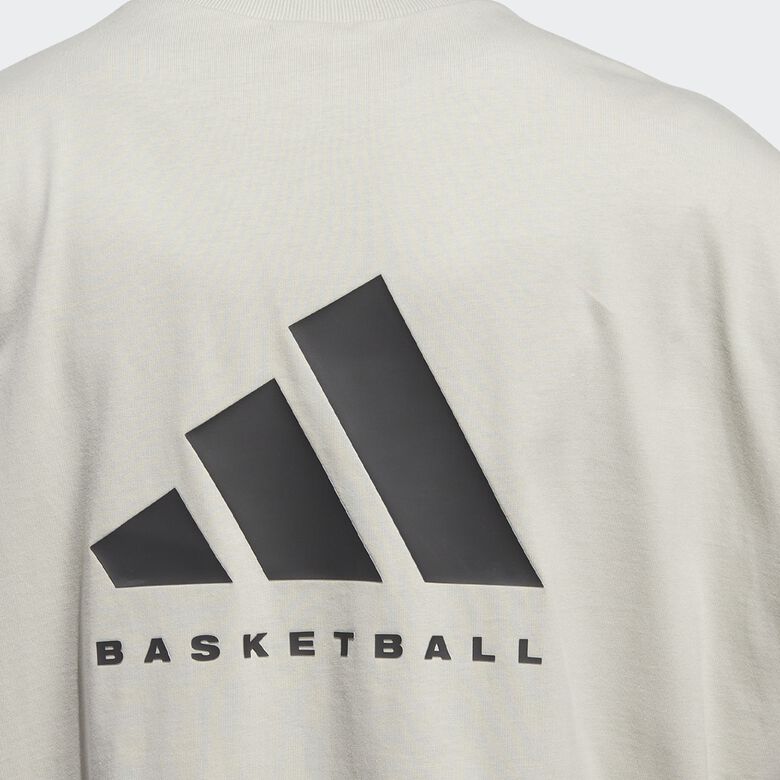 En basketboll långärmad t-shirt