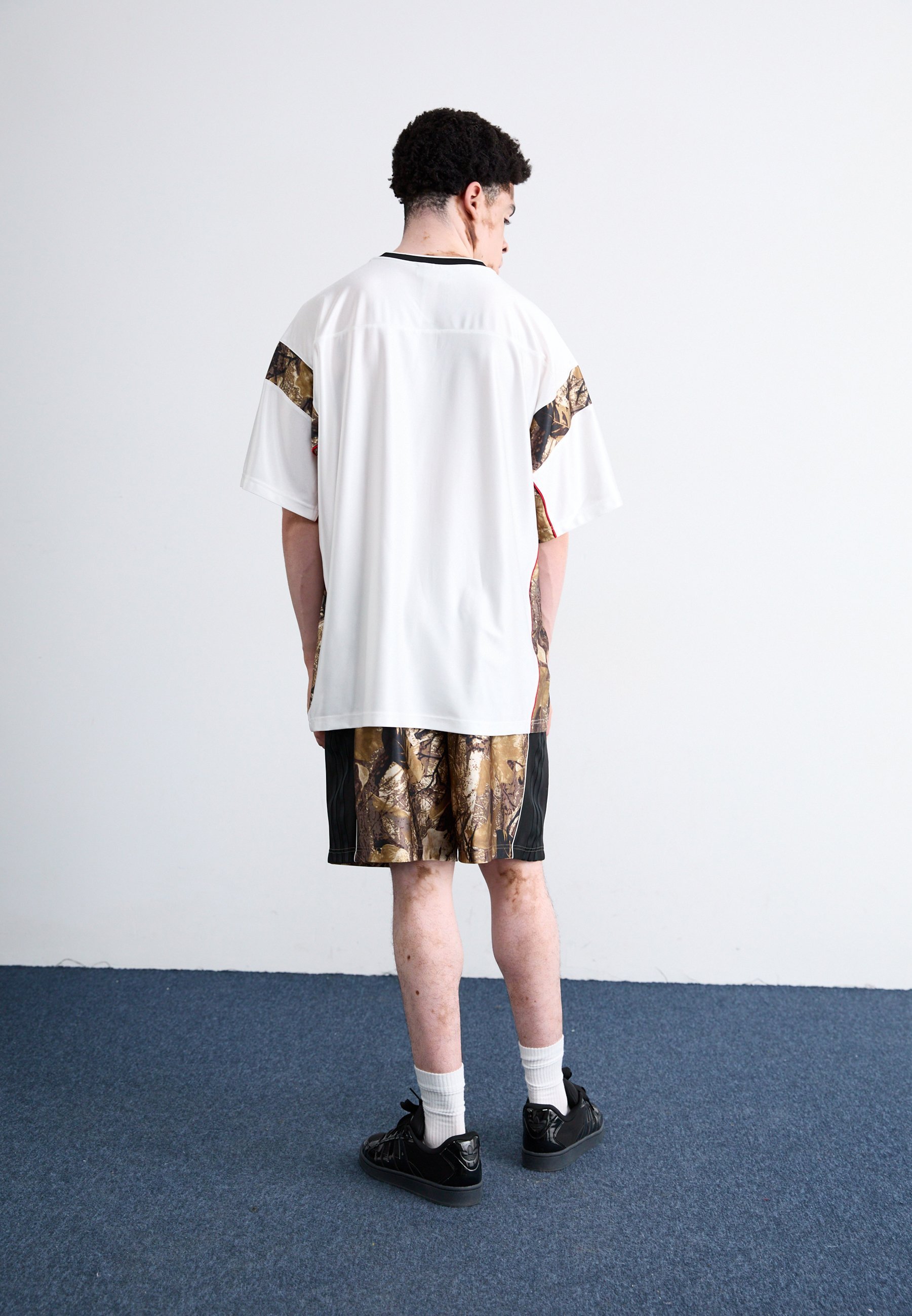 Ležérní kraťasy adidas Originals