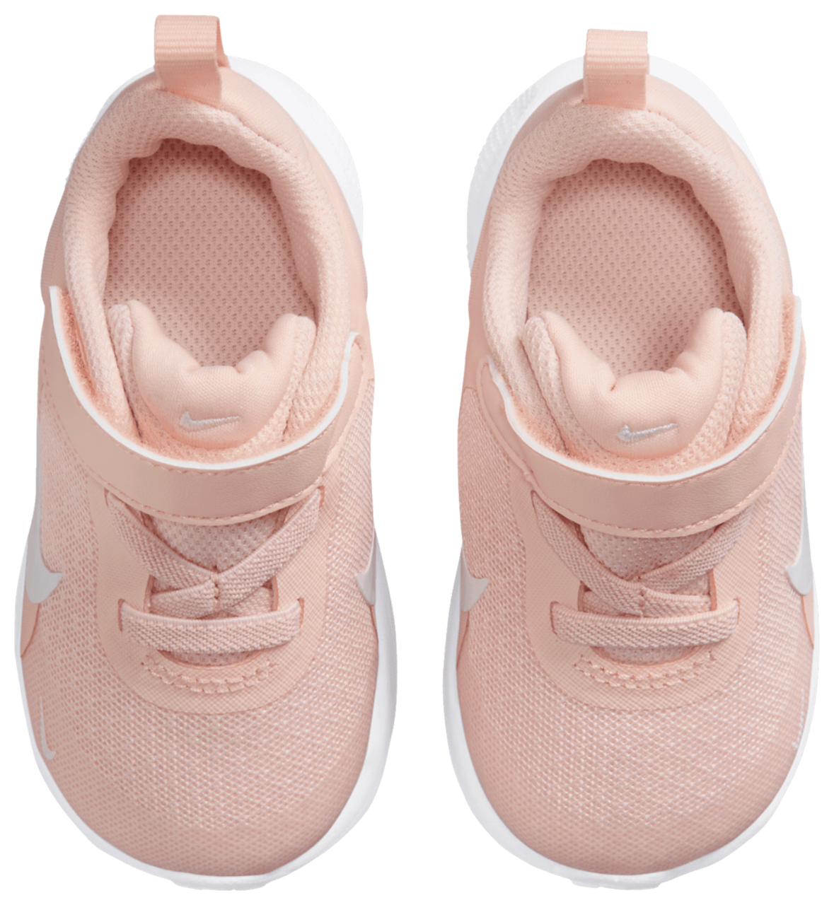 Nike Revolution 7