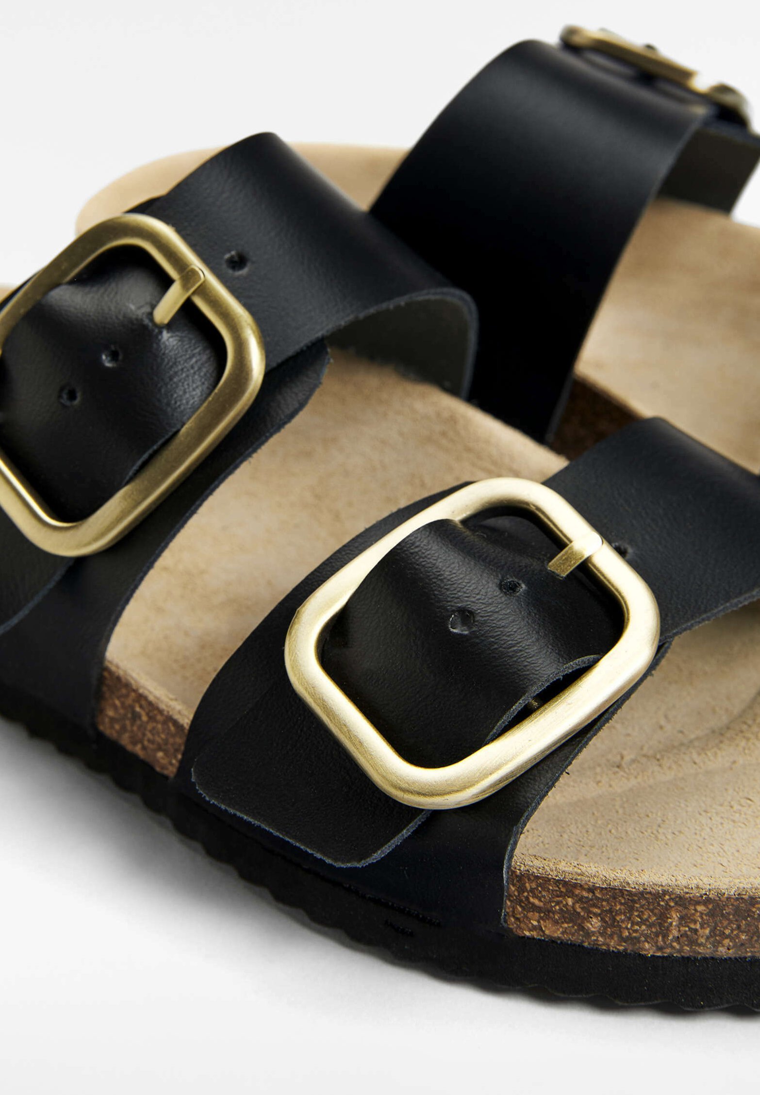 OYSHO BUCKLE - Papucs - fekete