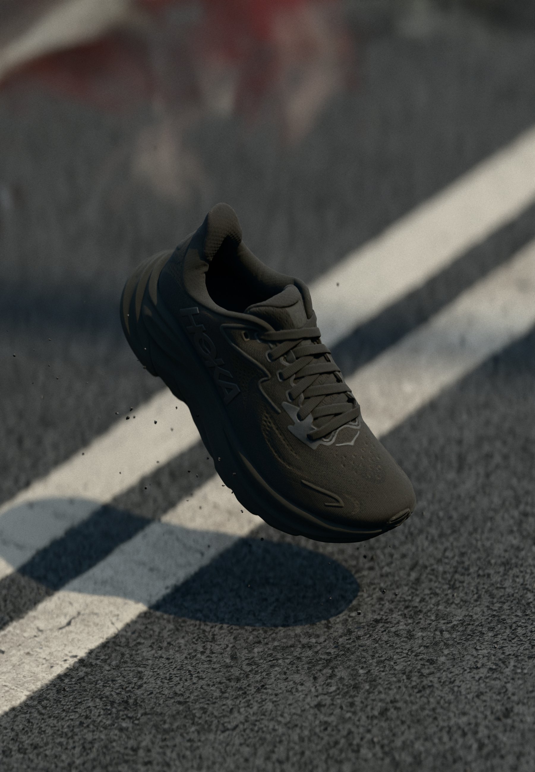 HOKA CLIFTON 10 - Buty do biegania po asfalcie - czarne