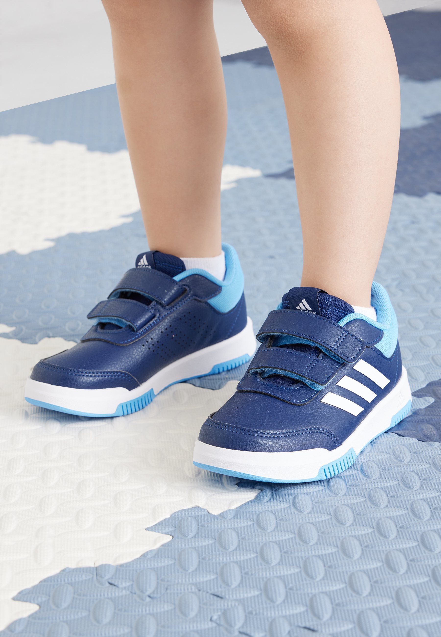 adidas Performance TENSAUR SPORT 2.0 UNISEX - Trainingsschoen - donkerblauw/wolkwit/blauw burst