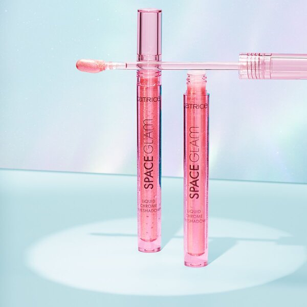 Tekuté očné tiene Catrice Space Glam 020 Cosmic Lights Chrome 2,2 ml