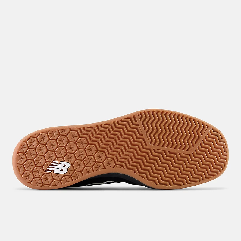 Męskie buty NB Numeric 440 syntetyczne – czarne z białym