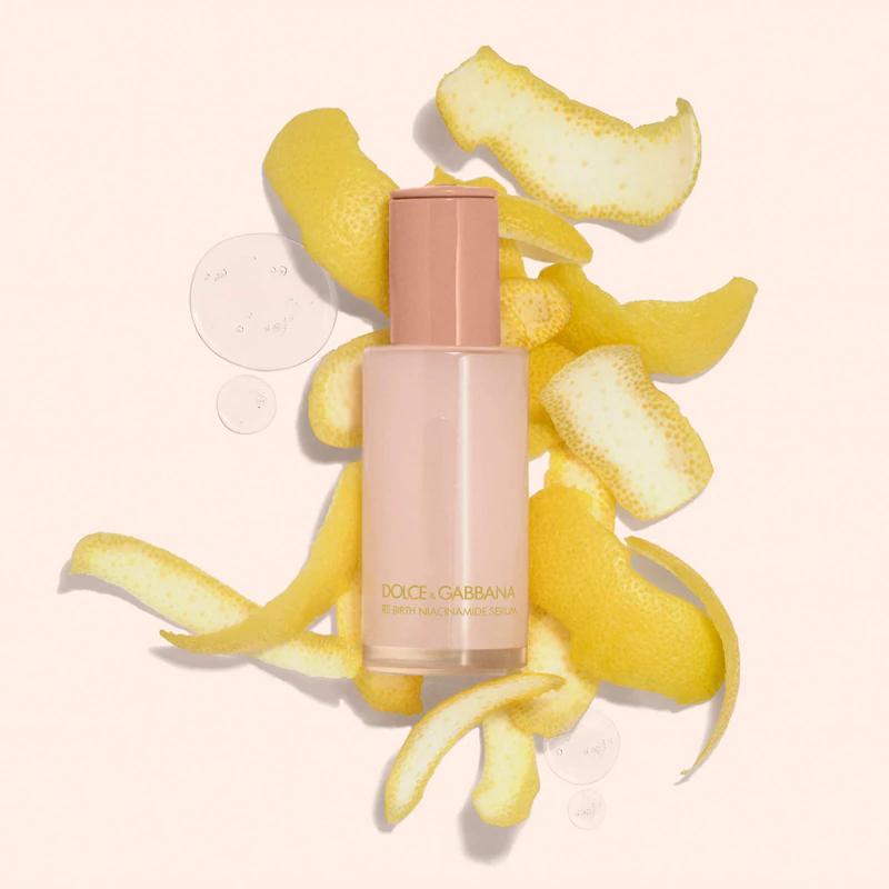 Dolce&Gabbana Fresh Skin Re-Birth Niacinamide Serum suaviza e regenera a pele.