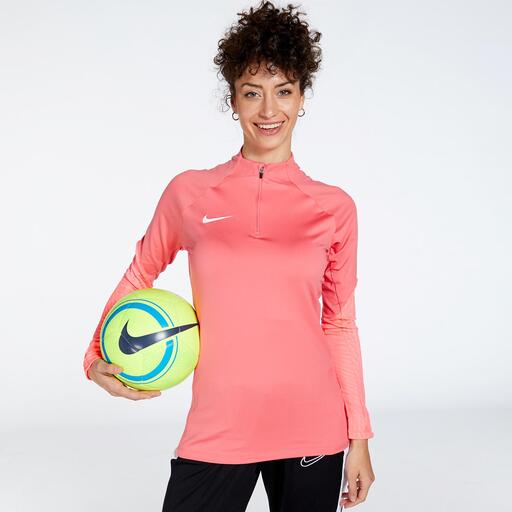  Nike Strike