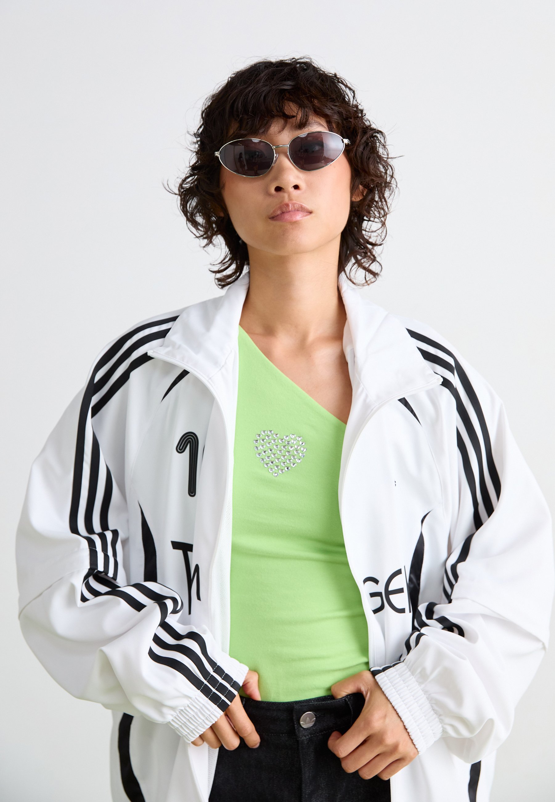 adidas Originalsi kerged jakid