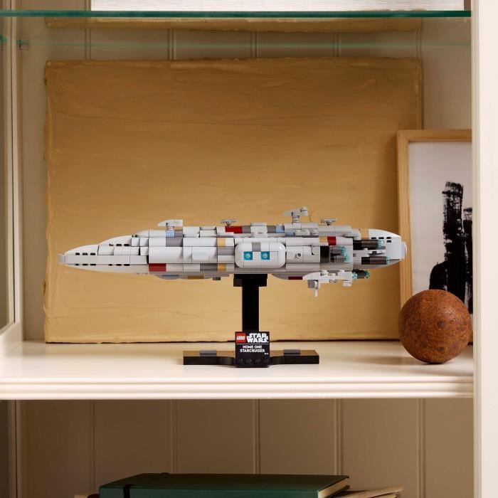 LEGO Star Wars: Return of the Jedi 75405 The Starcruiser Home One - Adult Model Kit