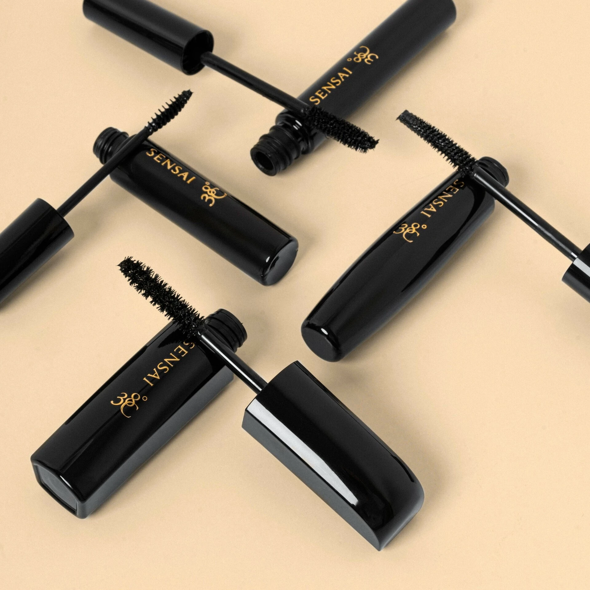 38ºC Mascara Black 01 - SENSAI