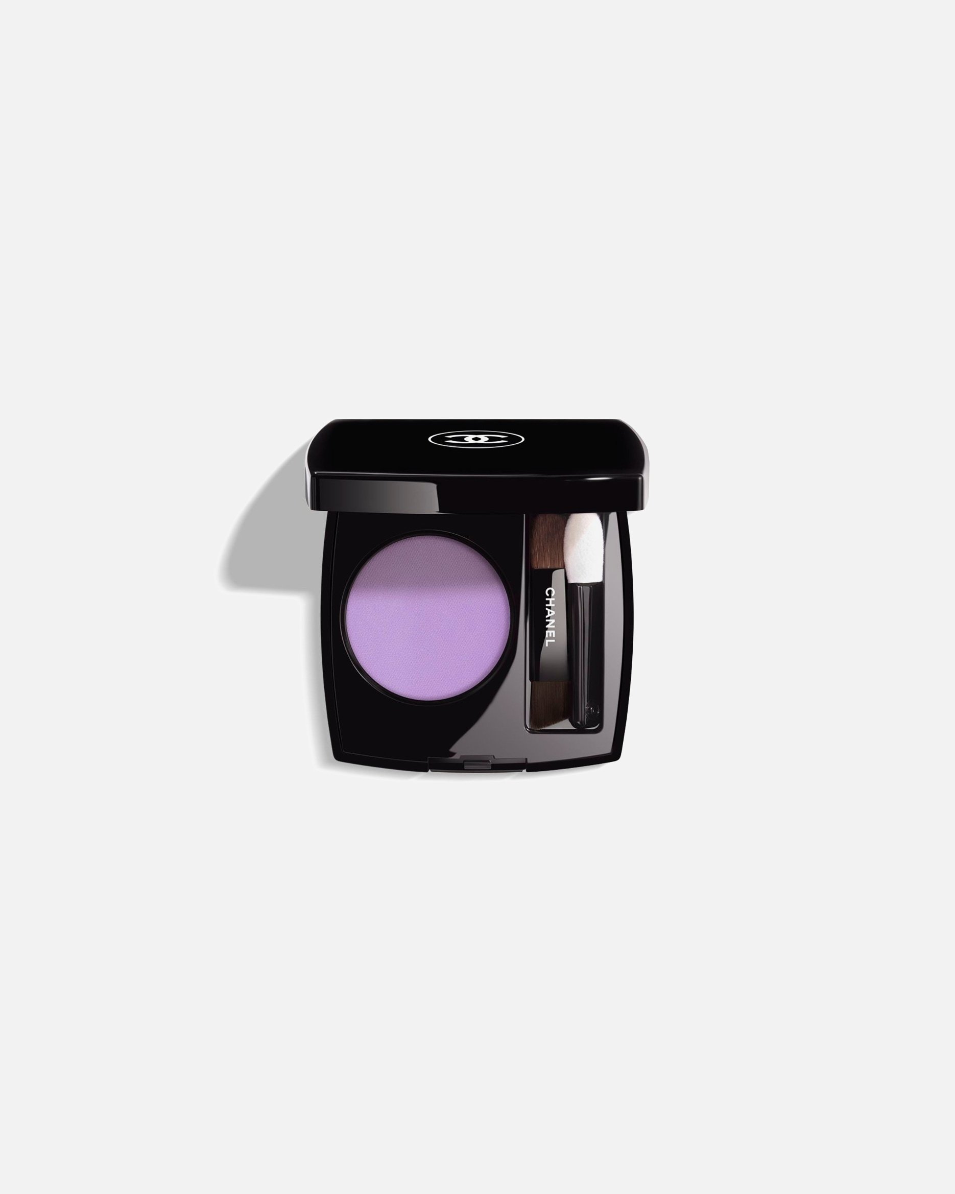 CHANEL akių šešėliai OMBRE ESSENTIELLE - 2,2 g