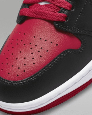 Air Jordan 1 Mid Women's Shoes