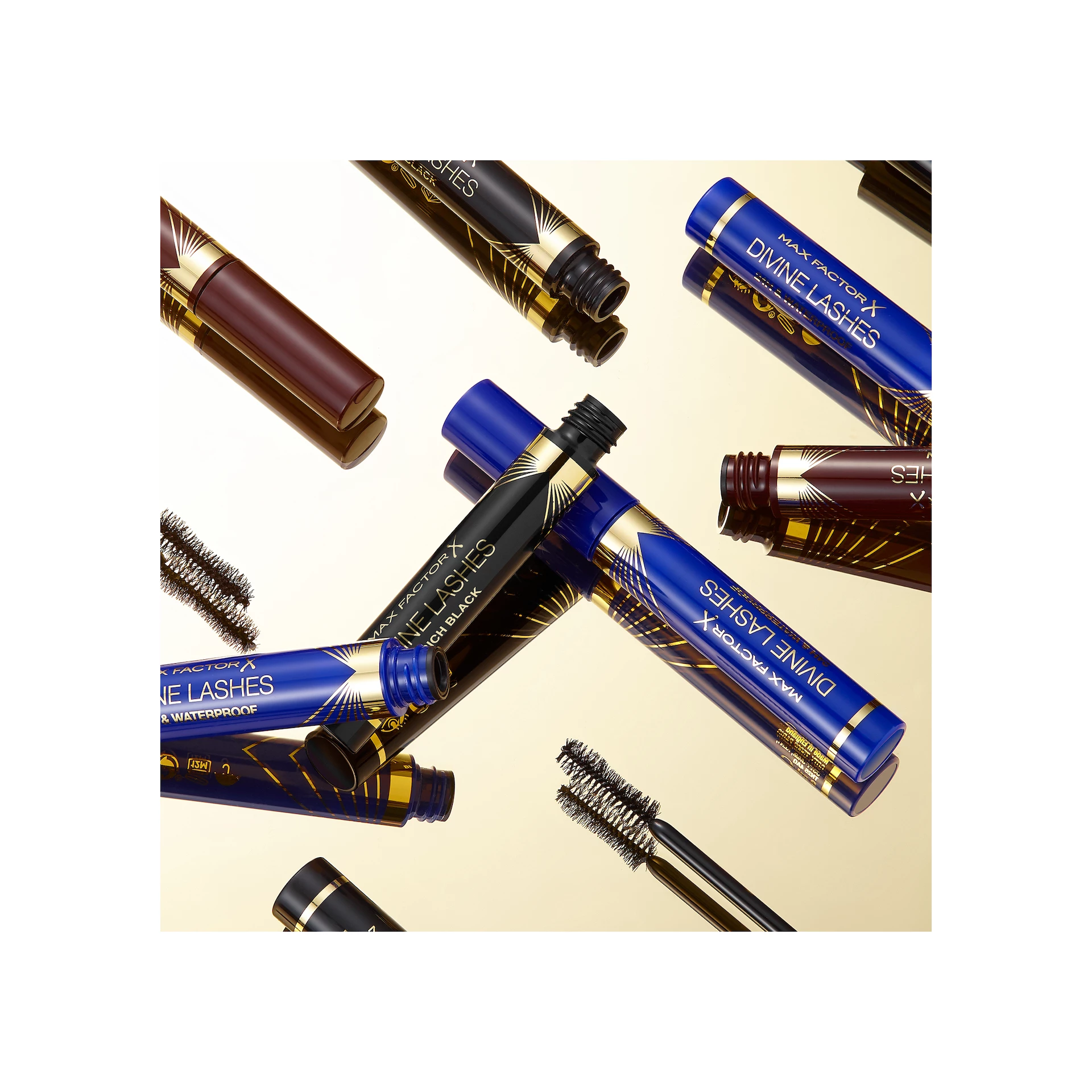 Водоотпорна маскара Divine Lashes 001 црна - Max Factor
