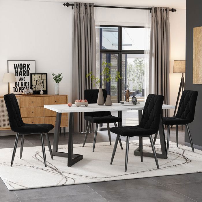Juego de mesa de comedor de 117 × 68 cm con 4 sillas - Juego moderno de mesa y sillas para cocina/sala de estar - Sillas de terciopelo, negras