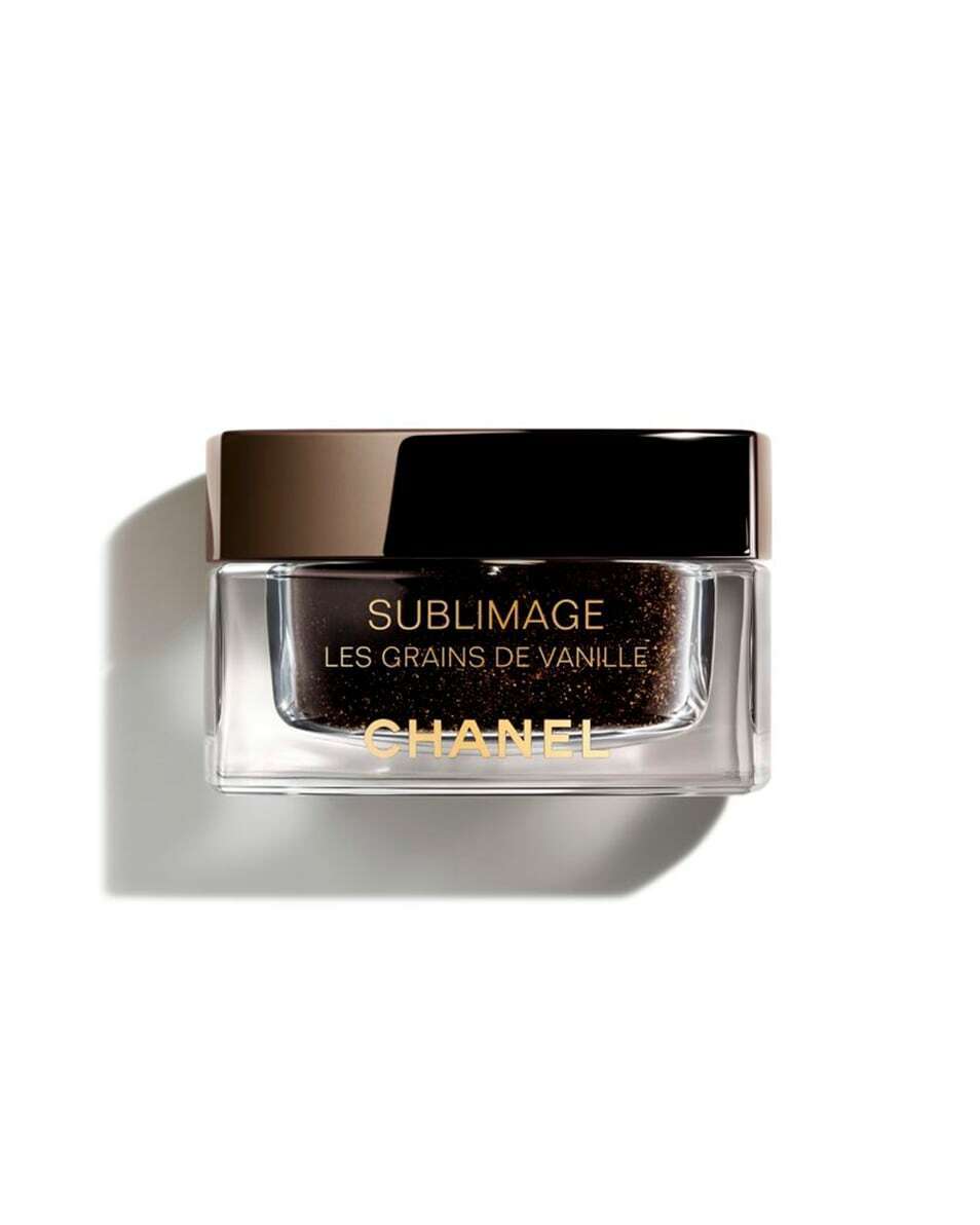 CHANEL SUBLIMAGE LES GRAINS DE VANILLE SCRUB BLÂND PENTRU O TEN RADIANT ȘI PUR