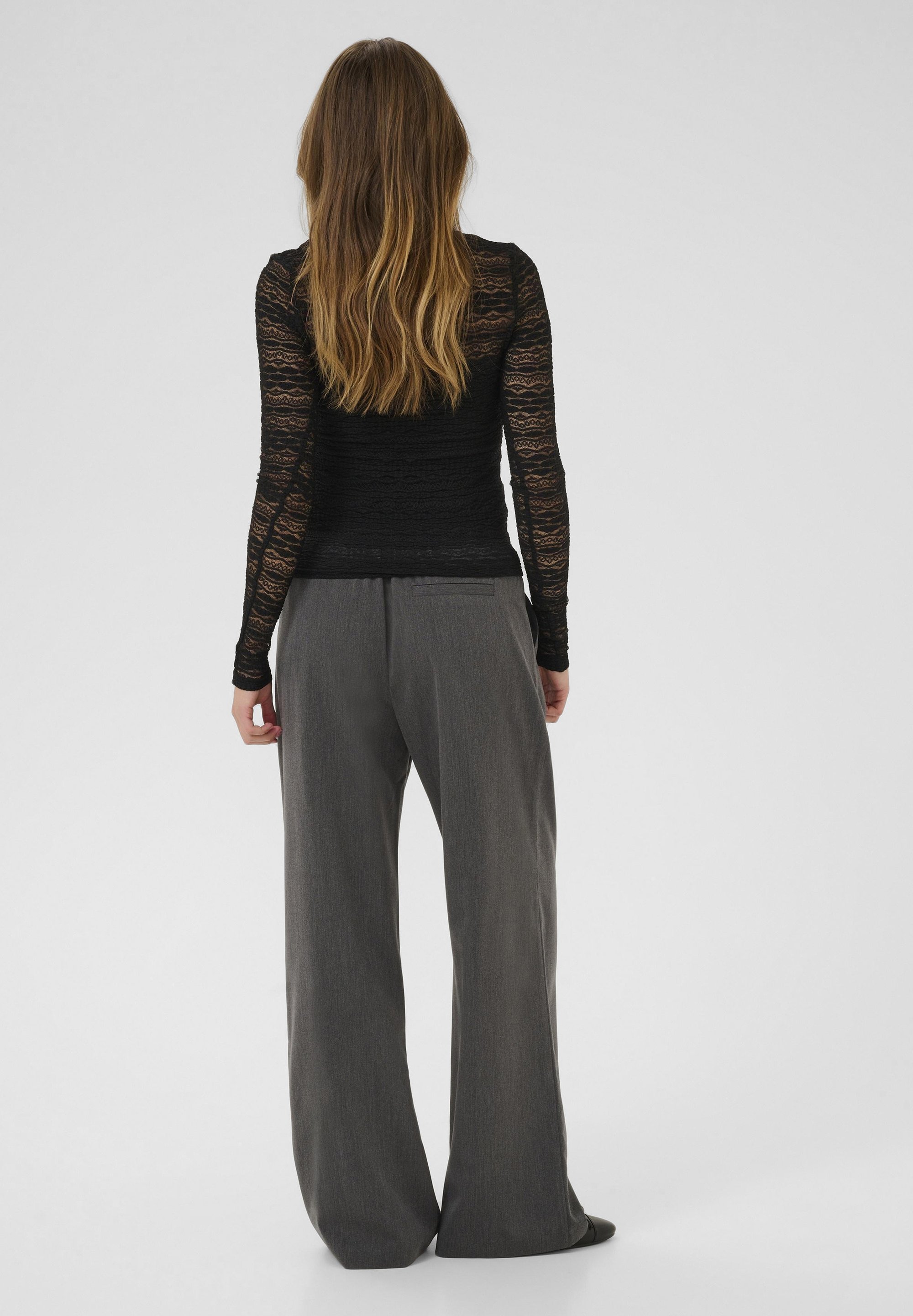 Blusa Kaffe - preto profundo