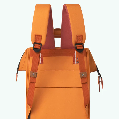 Cabaia Adventurer Medium Johannesburg orangefarbener Rucksack