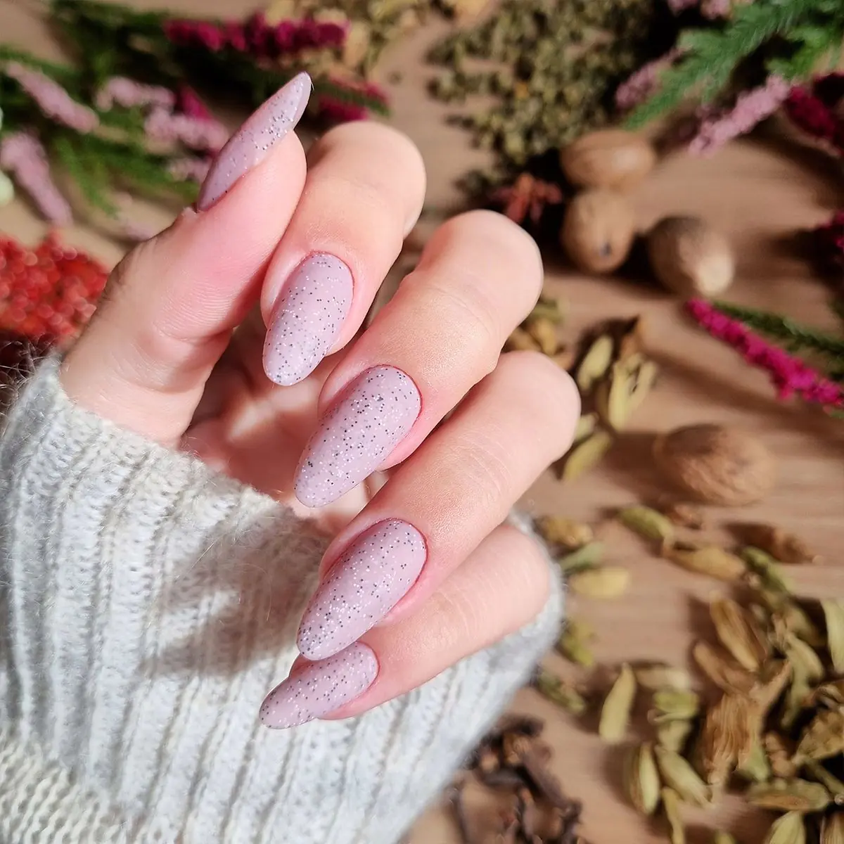 Hi Hybrid Lakier hybrydowy 266 Pink Cardamon
